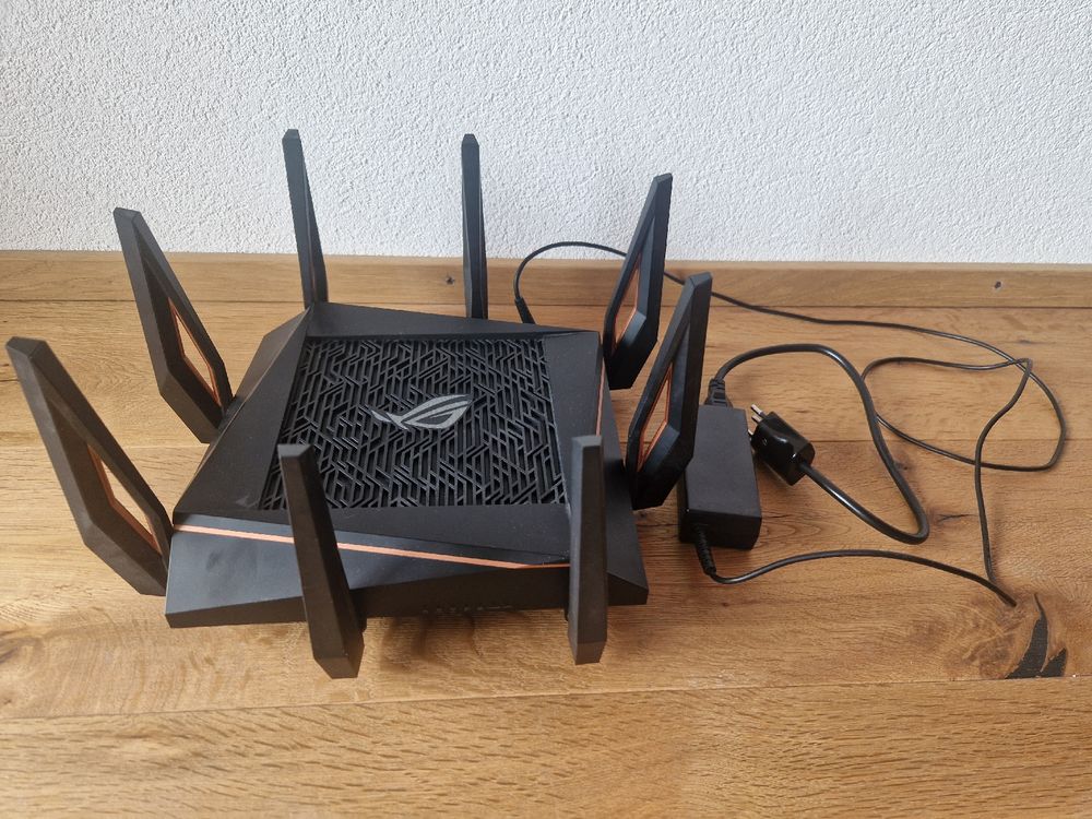 Routeur Gaming ASUS ROG Rapture GT-AX11000 (Gebraucht) in Monthey für ...