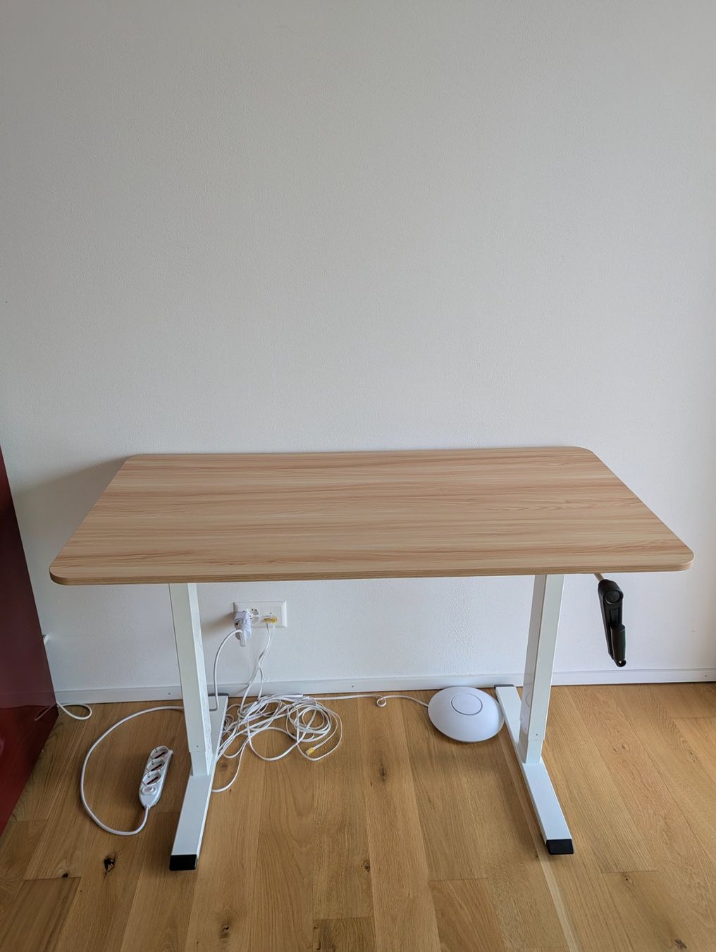 Bureaux: Height adjustable desk 120 x 60 cm – D'occasion à Glis par ana_s8jf