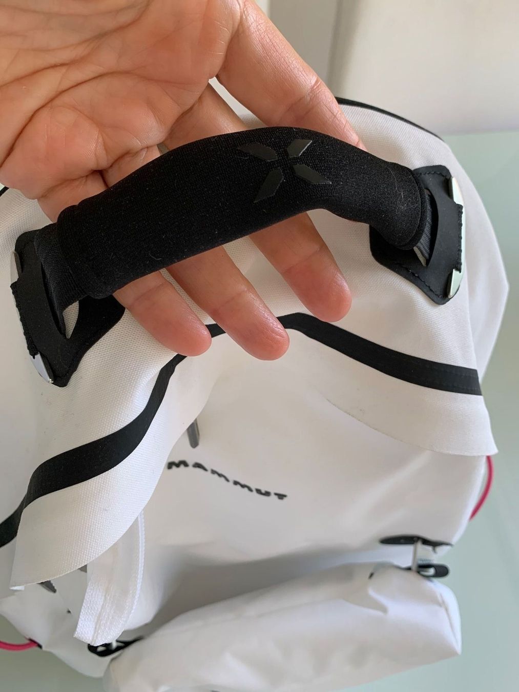 Mammut Zaini: Mammut Rucksack 12 Liter Farbe Weiss – Nuovo (secondo la descrizione) da Adliswil venduto da Majeska 3
