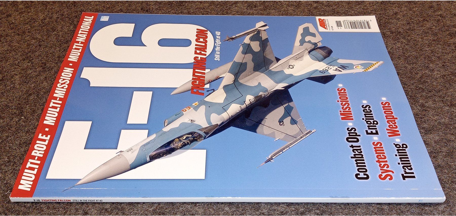 Riviste & Magazine: F-16 FIGHTING FALCON - Key Publishing , UK – Usato da Hätzingen venduto da memory-lane