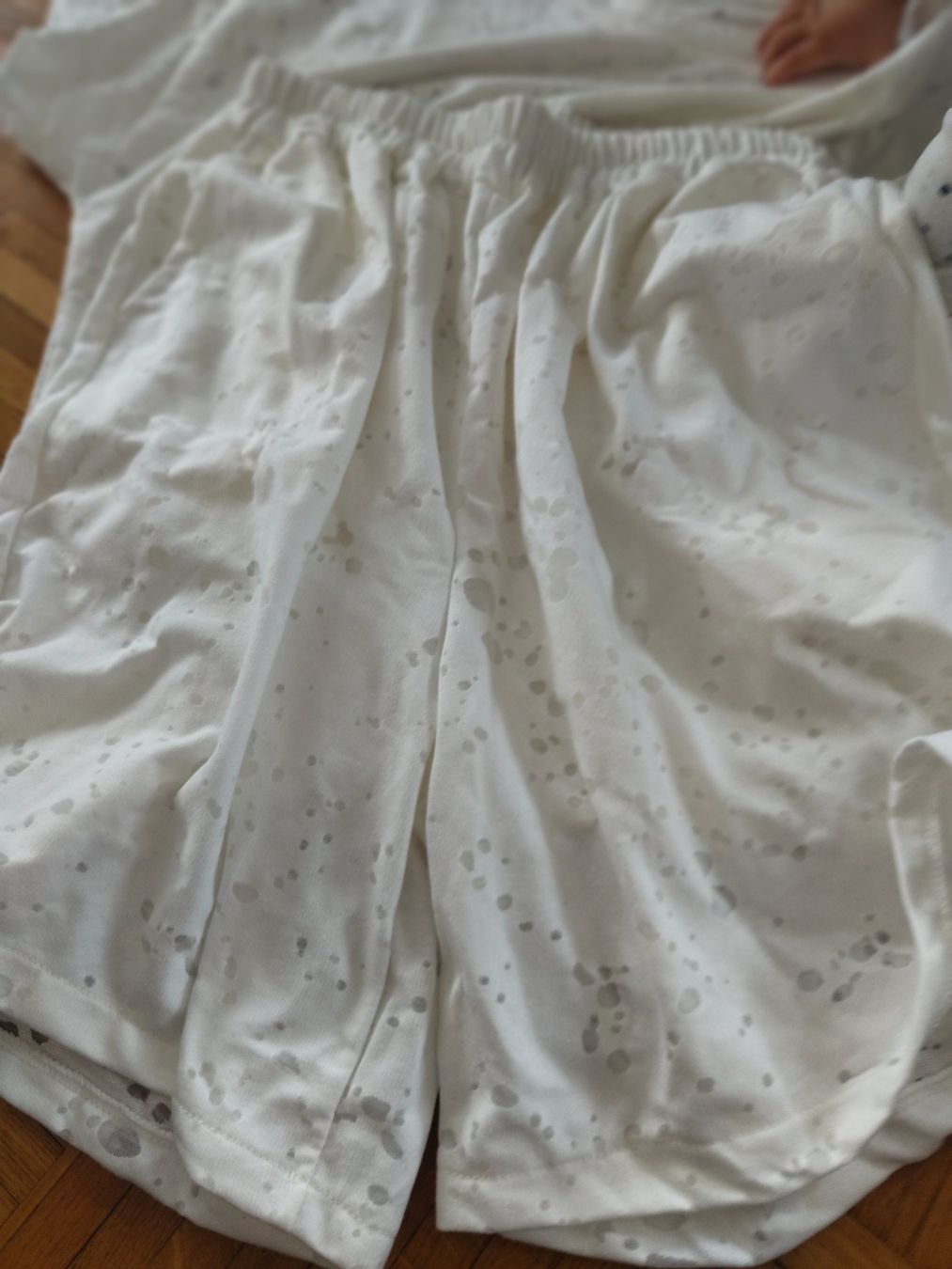 Lotti di vestiti: Ensemble – Nuovo e nell'imballaggio originale da Grand-Lancy venduto da ana_7y2f 4