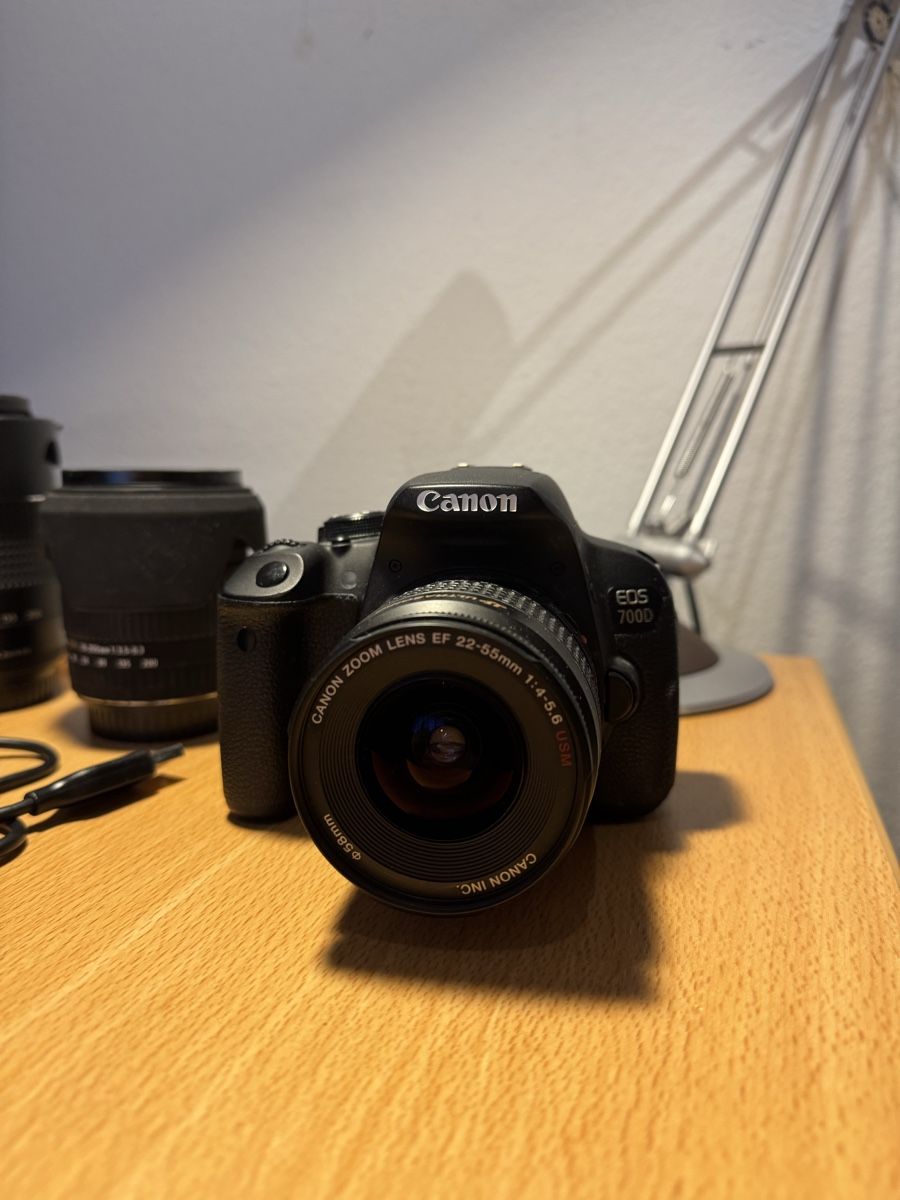 Canon Kamera: Canon EOS 700D DSLR Camera Bundle mit 3 Objektiven – Gebraucht aus Unterägeri von YanOet 1