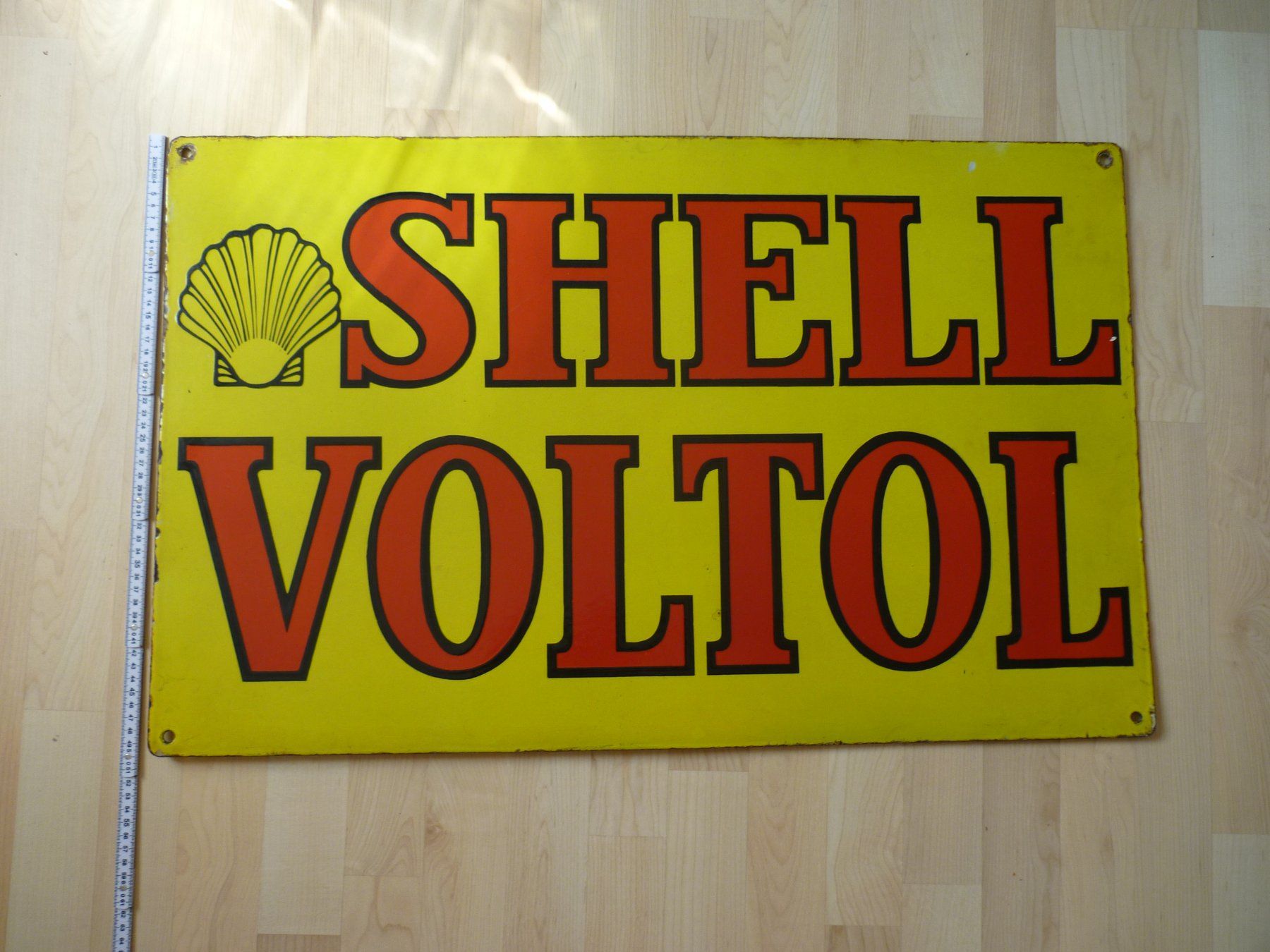 Shell Schilder: Altes Werbeschild Emaille SHELL VOLTOL – Gebraucht aus Zürich von mauxpumm 2