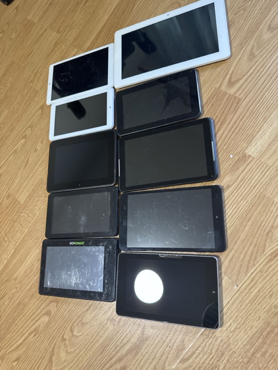 Tablet PC: 10 Tablet Mix different sizes  – Difettoso da Riehen venduto da Top-Quality 2