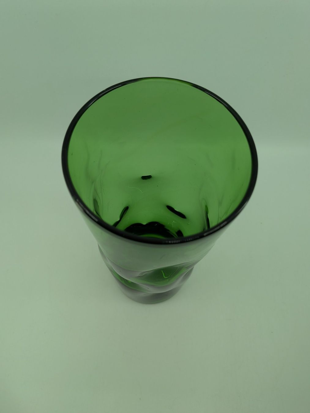 Vasi & Recipienti: Grüne Vase, Glasvase – Usato da Emmen venduto da magelan 3