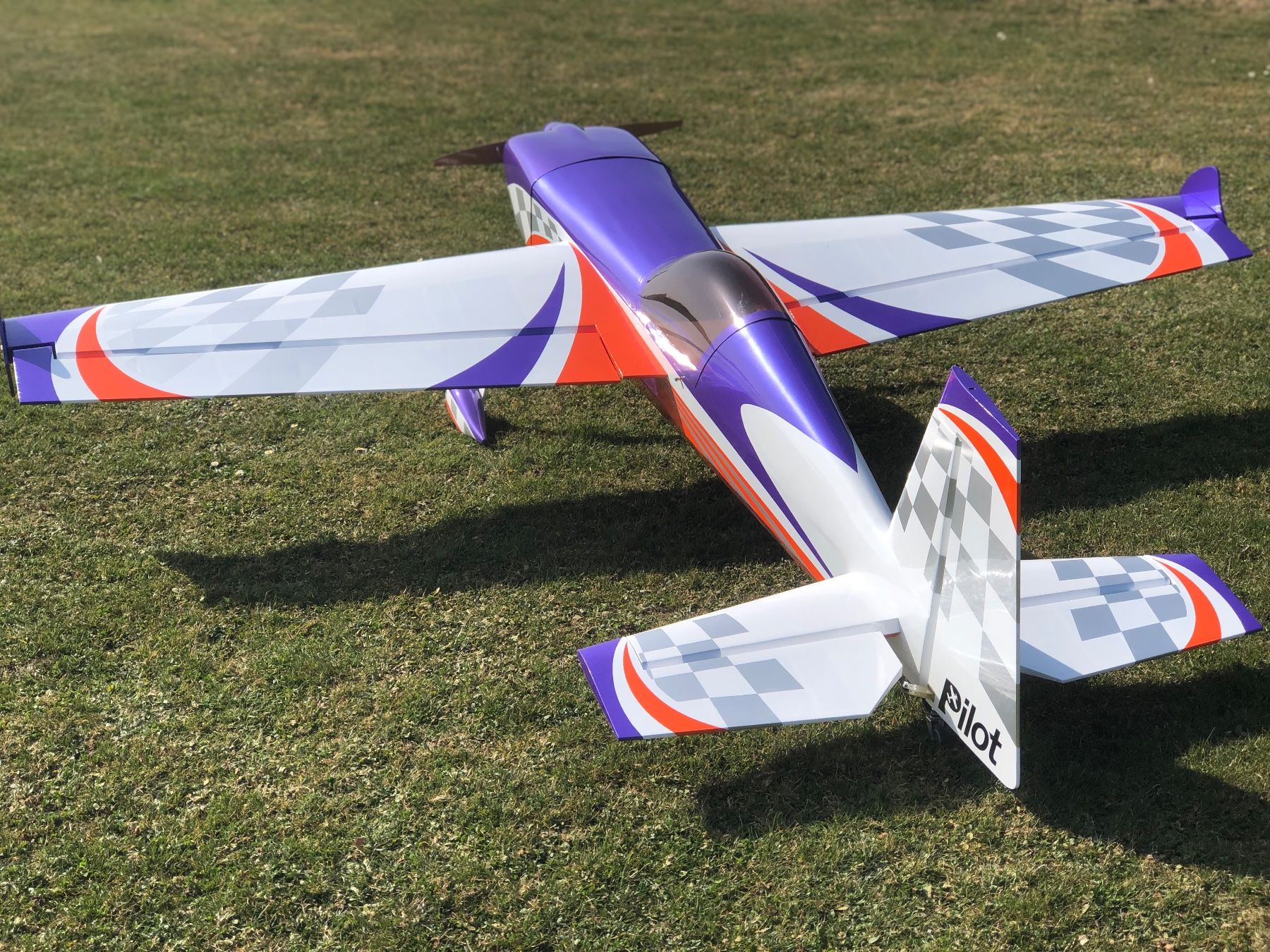 Pilot-RC Modellismo RC: Extra von RC-Pilot 2350mm Spannweite – Usato da Neftenbach venduto da CURRAT1 2