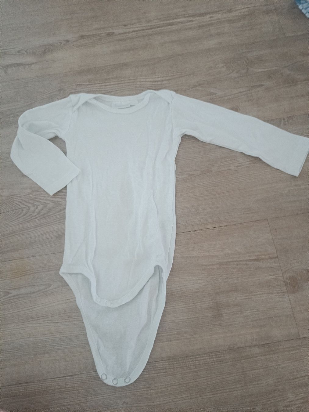 Unterwäsche: Body Grösse 86 – Gebraucht aus Jaberg von urig17.
