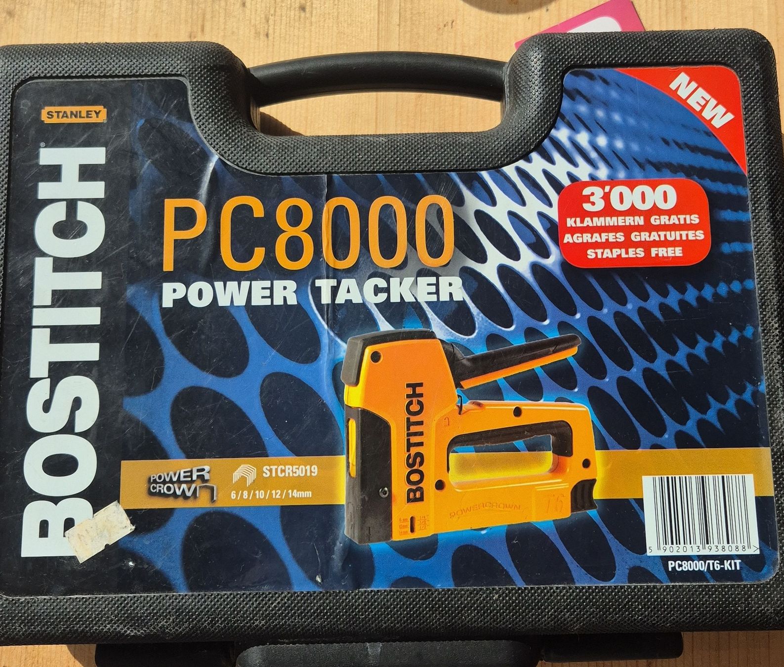 Bostitch Tutti gli attrezzi: Agrafeuse Bostitch PC8000 - Outil puissant! – Usato da La Chaux-de-Fonds venduto da Airnessman