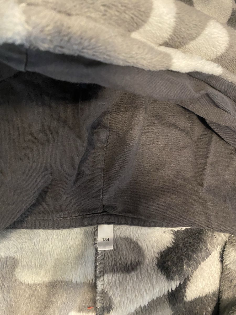 C&A Pigiama & Simili: Combinaison polaire gr 9 ans – Usato da Le Noirmont venduto da Chreeba 2