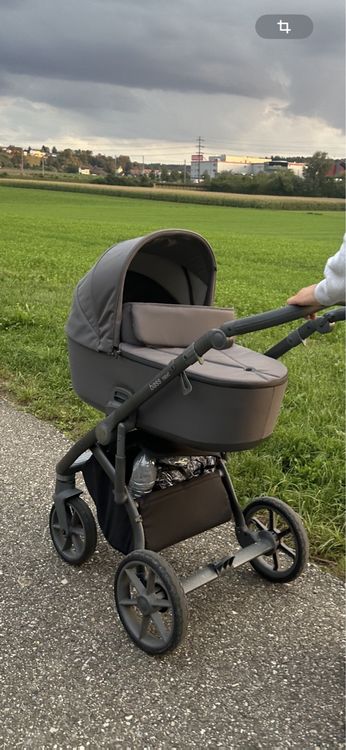 schwarzer kinderwagen 3 in 1