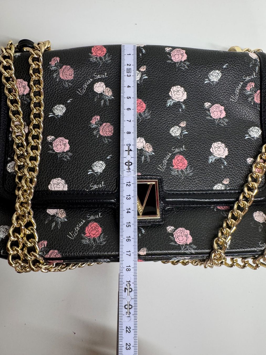 Victoria's Secret Borse da donna: Handtasche von Victoria Secret – Usato da Grosswangen venduto da shoes.bags.and.co 2