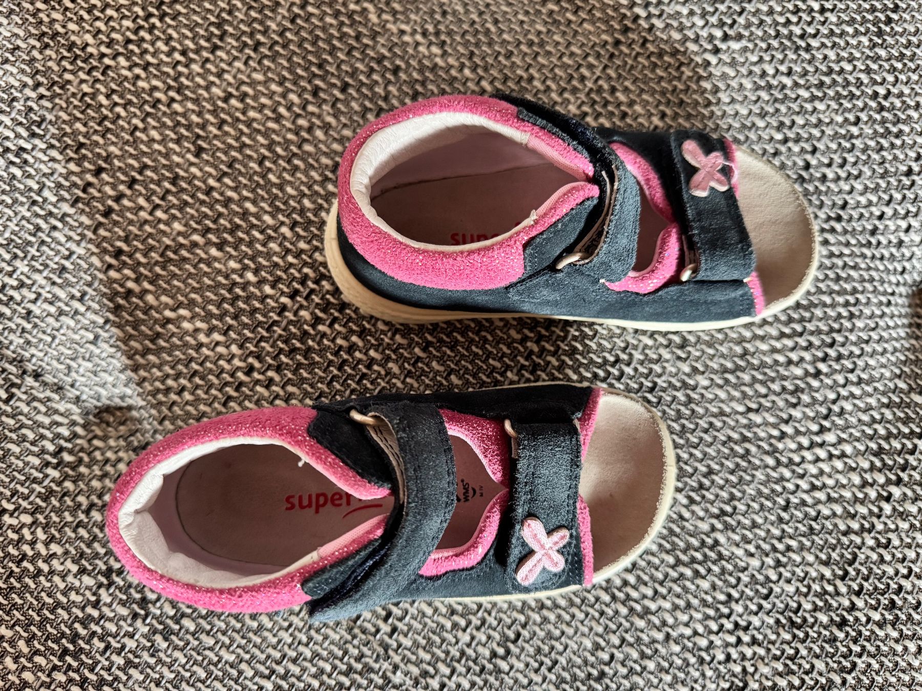 Superfit Scarpe per ragazze: SUPERFIT Sandale Gr. 25 – Nuovo (secondo la descrizione) da Gommiswald venduto da Aloha.Spirit 4