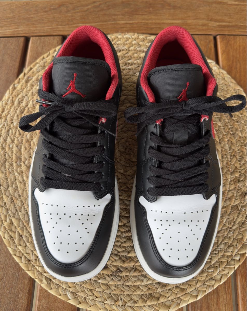 Jordan Scarpe da uomo: Air Jordan 1 Low "White Toe" – Nuovo (secondo la descrizione) da Adliswil venduto da gel_py8l 4