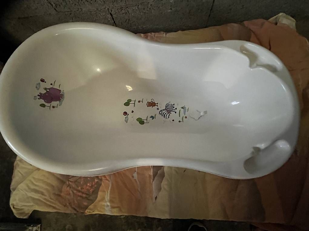 Vasche da bagno: Badewanne Baby – Usato da Dotzigen venduto da Chruemeli79