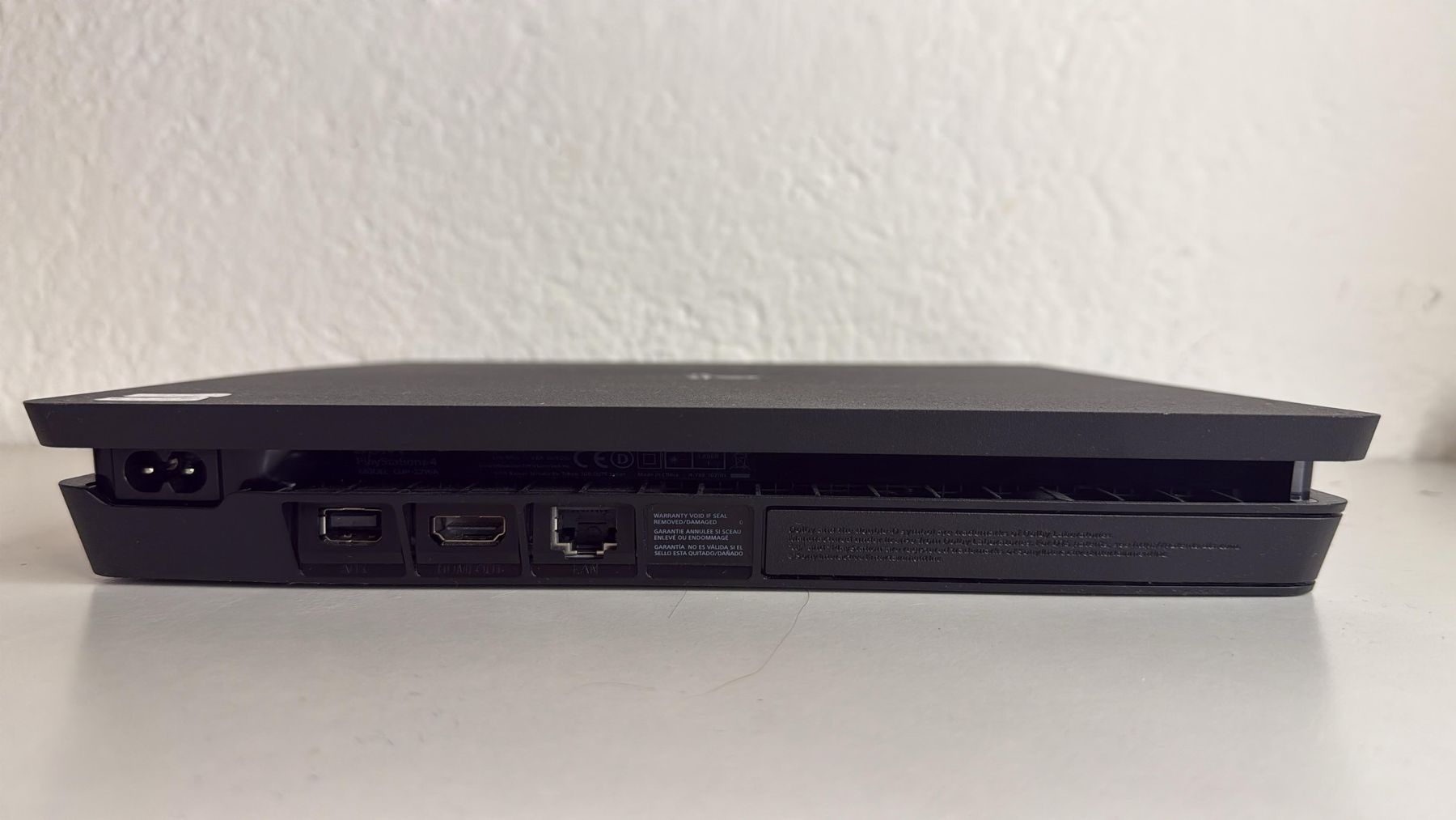Sony Console: PlayStation 4 Slim 500GB mit 3 Spielen und Controller – Usato da Ehrendingen venduto da lax21 3