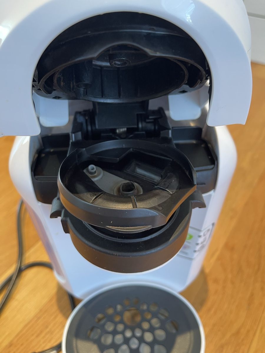Bosch Macchine per caffè & Macchine per espresso: Tassimo Kaffeemaschine mit Kaffee – Usato da Roggwil BE venduto da 7lara7 2