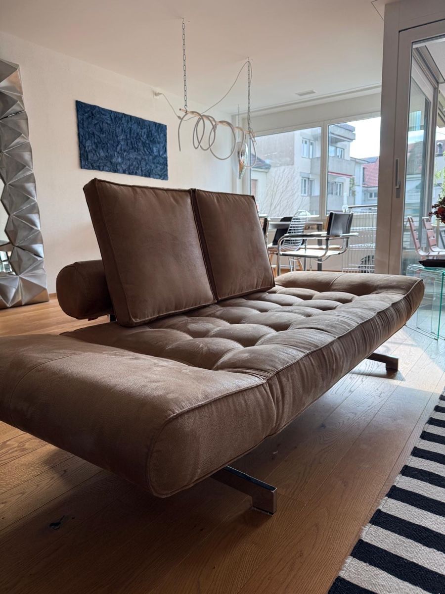 Divani: 2x Elegante Livique Designer Sofas, Top Zustand – Usato da Basel venduto da den_66cq 1