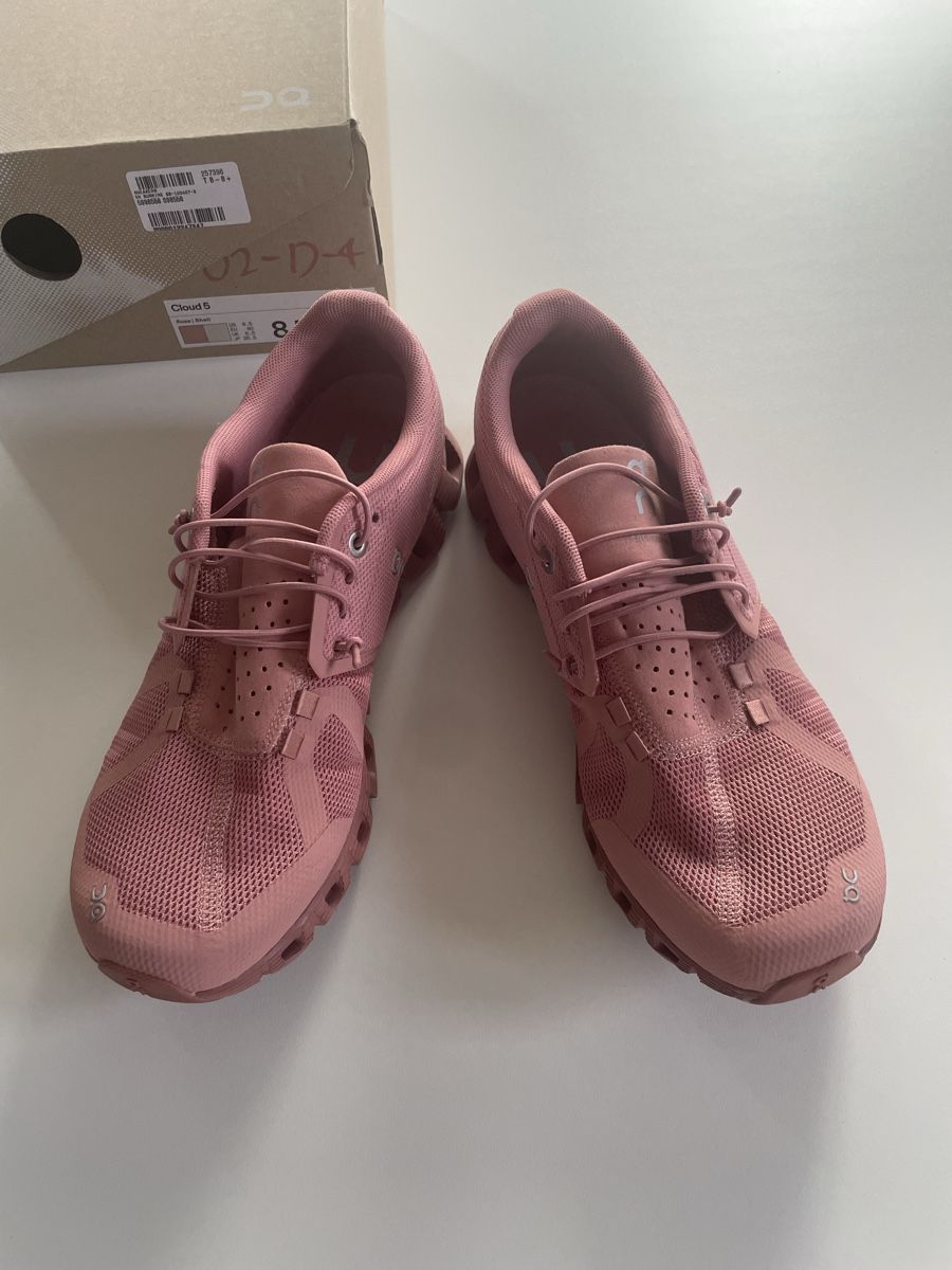 On Chaussures femmes: On Cloud 40 – D'occasion à Winterthur par Momara