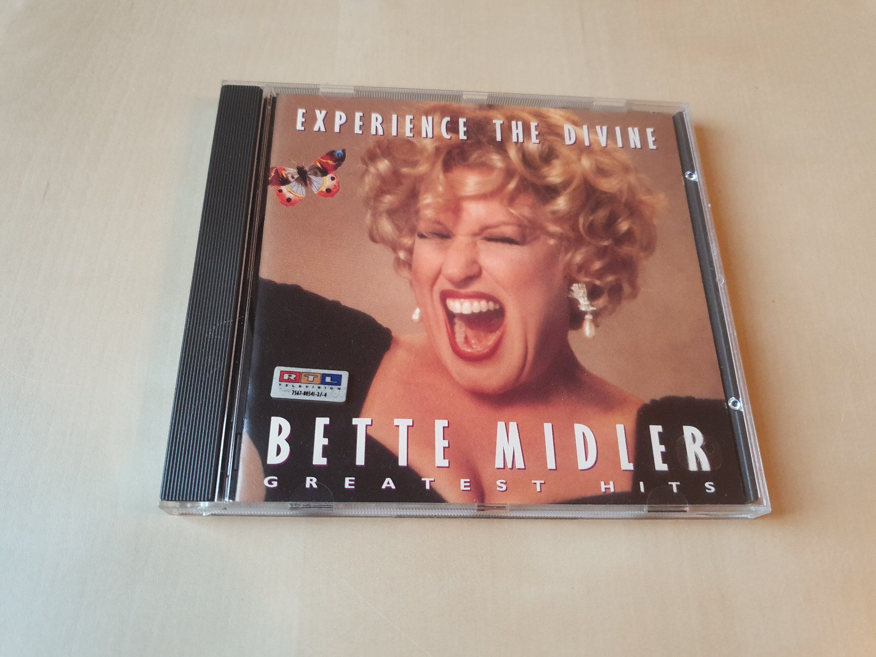 CD: Bette Midler Greatest Hits – Usato da Stansstad venduto da collectorsshop