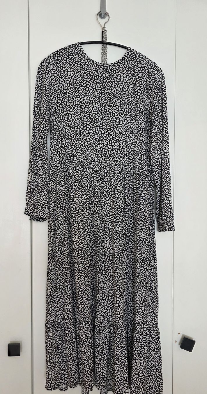Vestiti: Schönes Kleid mit Grösse 38 – Nuovo (secondo la descrizione) da Biberist venduto da charobaum 1
