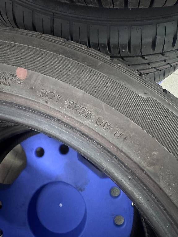 Pneus & Kompletträder: 2 x Sommerreifen 235/50/19  – Gebraucht aus Schaffhausen von ranaldoautomobile 2