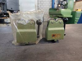 Abrollbock-Paar  für Spitzenhöhe: 100mm