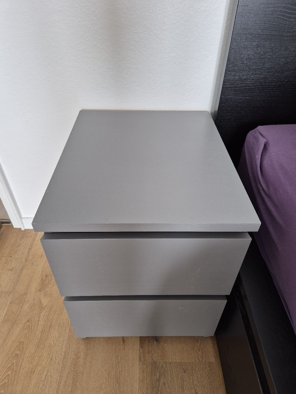 Ikea Comodini: 2 Tables de nuit IKEA grises – Usato da Les Hauts-Geneveys venduto da leo_5jl5 1