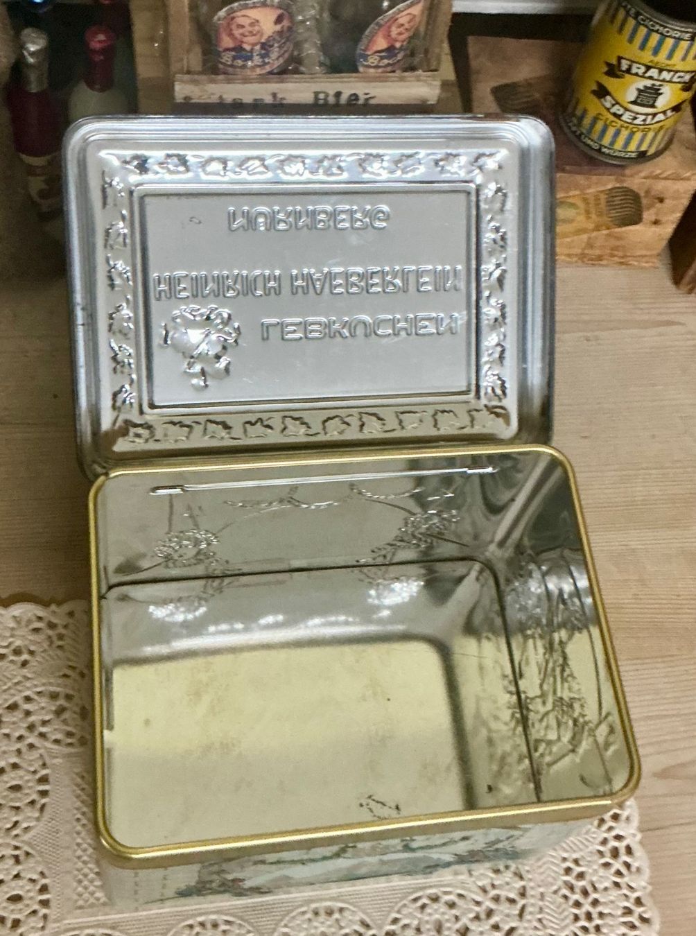Barattoli: ÄLTERE LEBKUCHEN BLECHDOSE – Usato da Zell LU venduto da Silvermemory 4