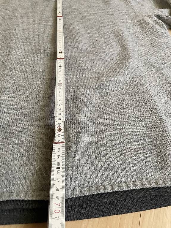 Maglioni & Felpe: Schöner Trussardi Jeans Wollpulli Männer M-L grau – Usato da St. Gallen venduto da K_Blum 2
