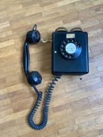 Wählscheibentelefon, altes Wandtelefon