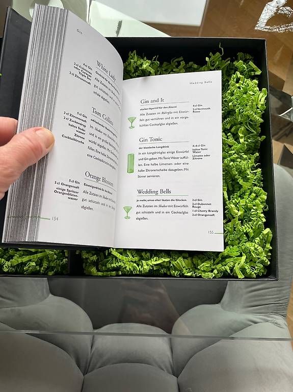 Bücher: Box per cocktail e libro – Neu und originalverpackt aus Lugano von dir_5287 1