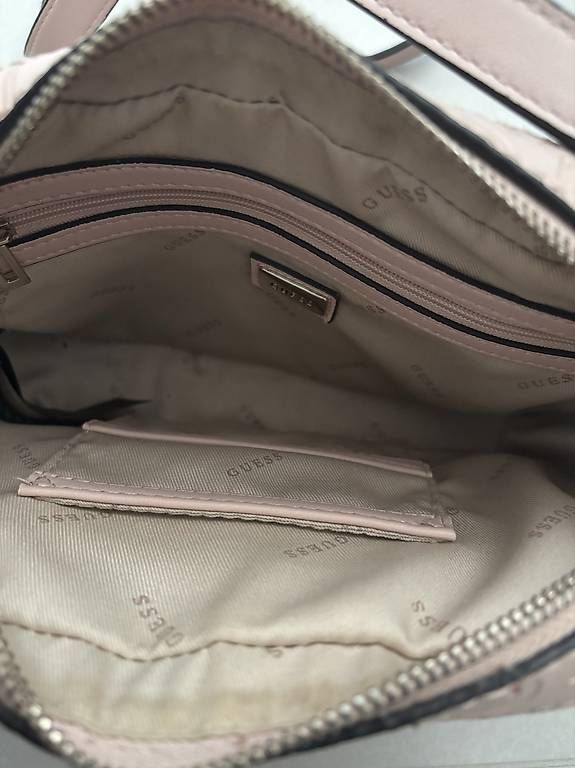 Taschen für Damen: Guess Handtasche – Gebraucht aus Kirchenthurnen von sur_rk2s 1