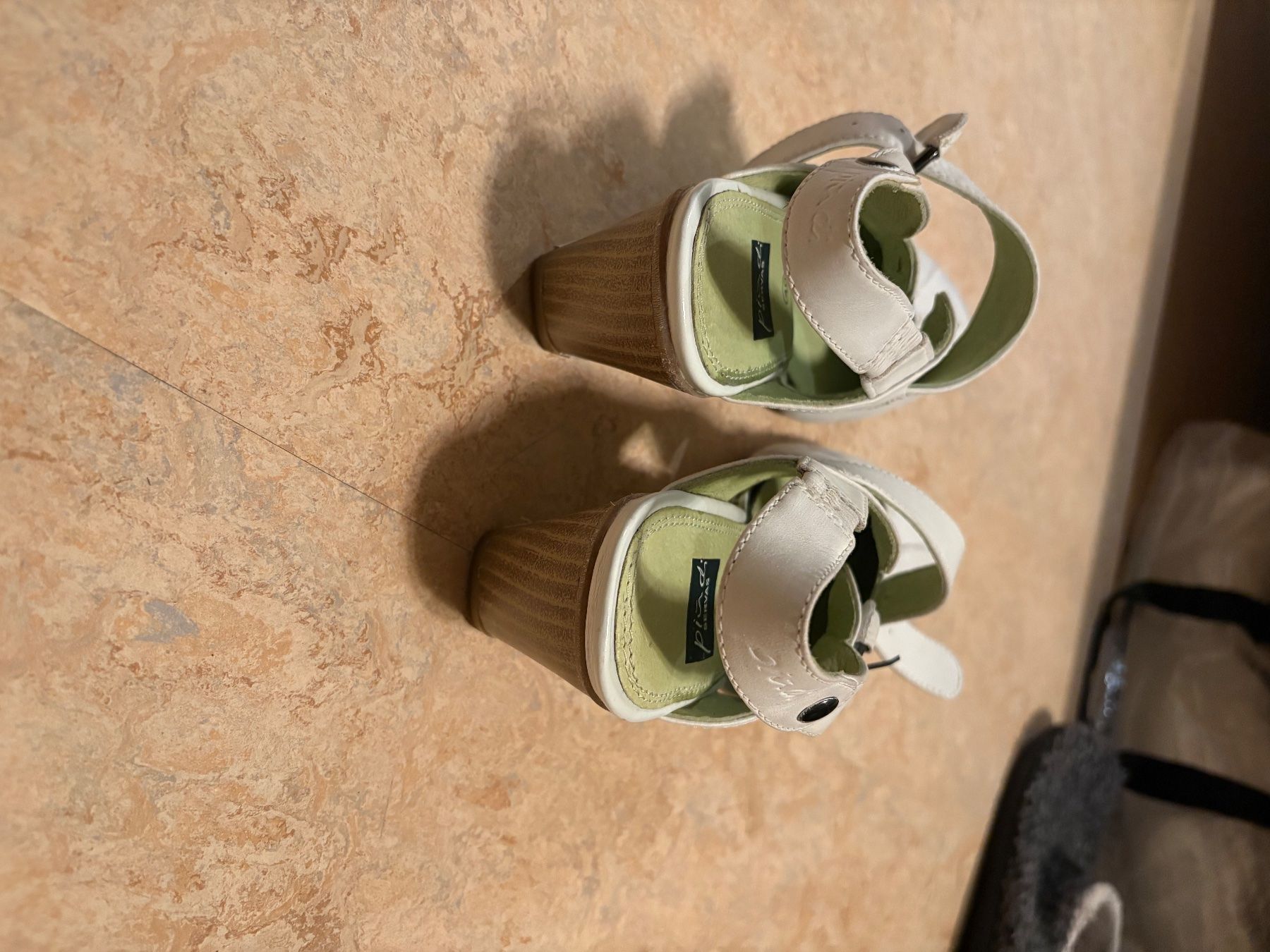 Chaussures femmes: Halbschuhe für Damen – Neuf (Voir description) à Neftenbach par Aldo_C 1
