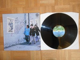 Spencer Davis Group 1974 Living in a black... (LP 1st Issue)