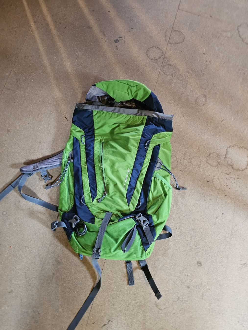 Deuter Sacs à dos: Wanderrucksack Deuter – Neuf (Voir description) à Brugg AG par jac_9lrt