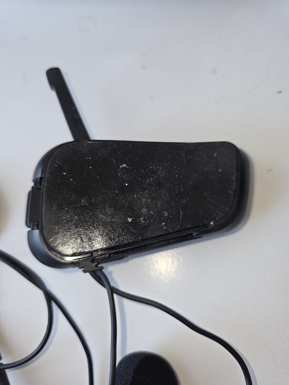 Cardo Cuffie: Cardo Packtalk Bold Bluetooth Kommunikationssystem gebraucht – Usato da Döttingen venduto da Capuella 4