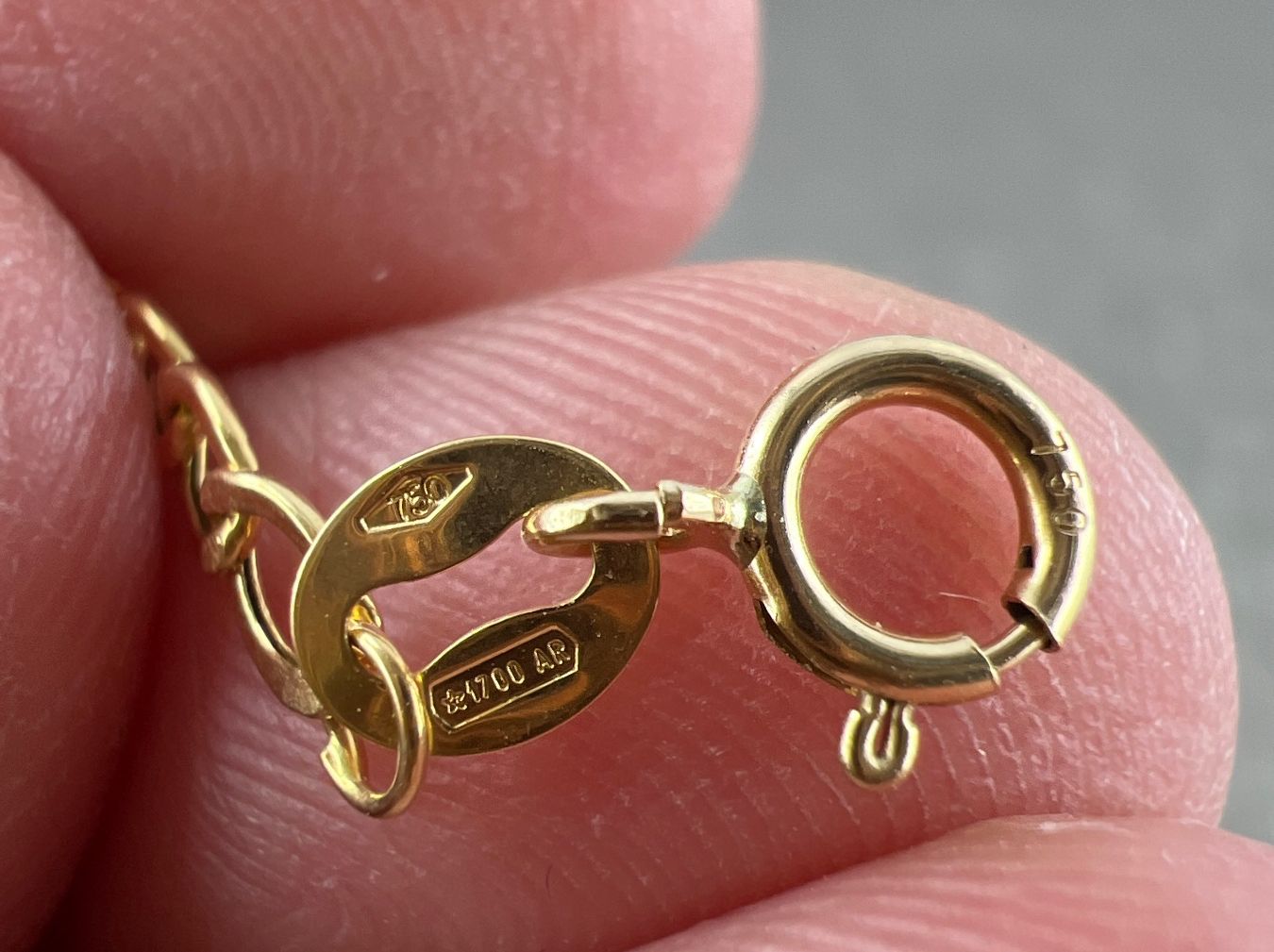 Armbänder & -reifen: Armkette 750 Gold – Gebraucht aus Niederuzwil von leo_8857 1