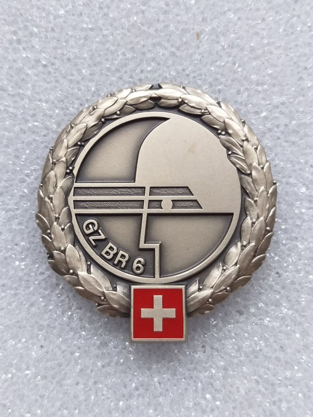 Placchette & Badge: Béretemblem Grenzbrigade 6 Variante 2 – Usato da Bauma venduto da SwissMilitaria