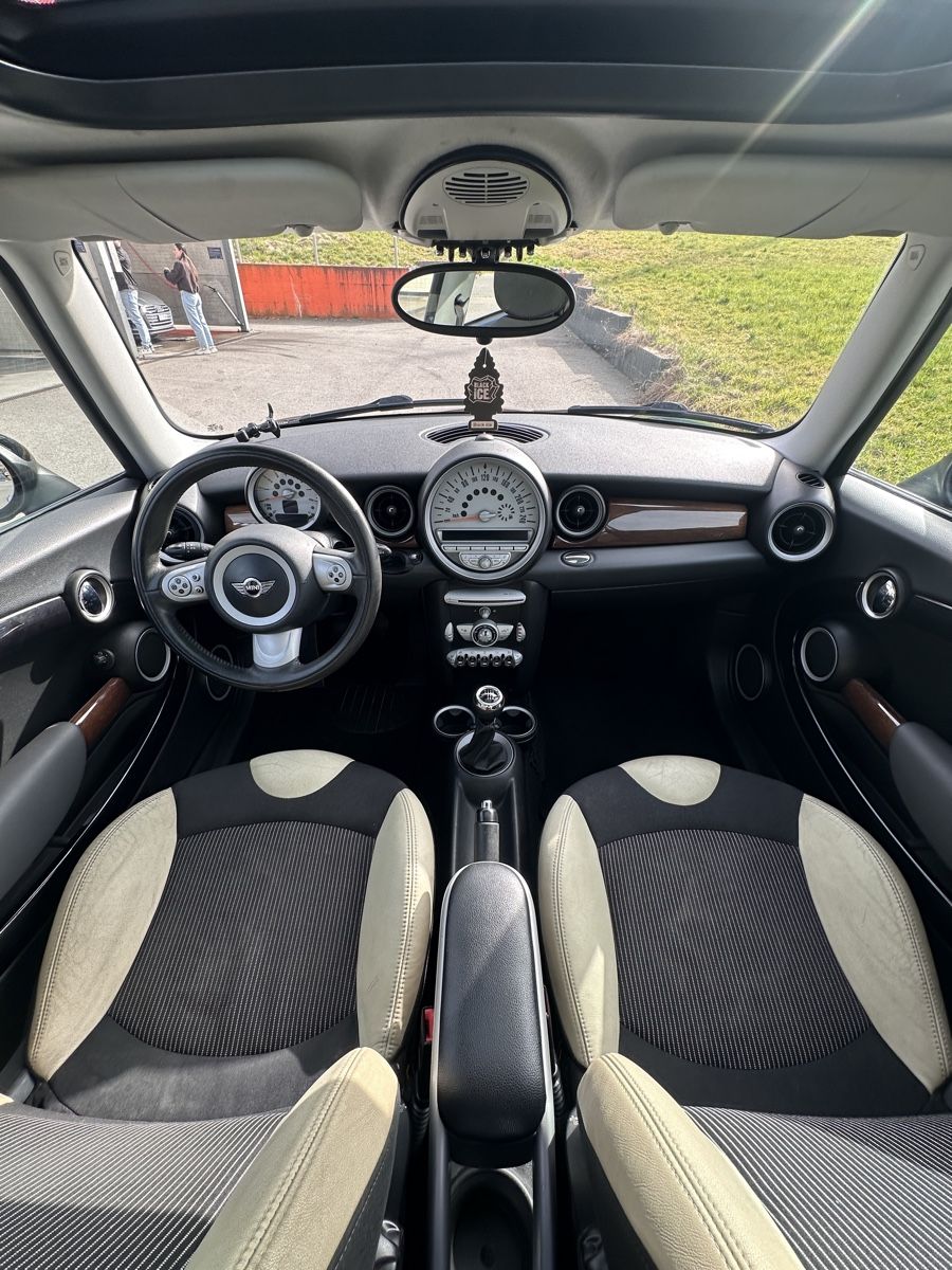 Mini Autos: Mini Cooper One 2007 1.4 – Gebraucht aus fribourg von Nikita.0762813663 4