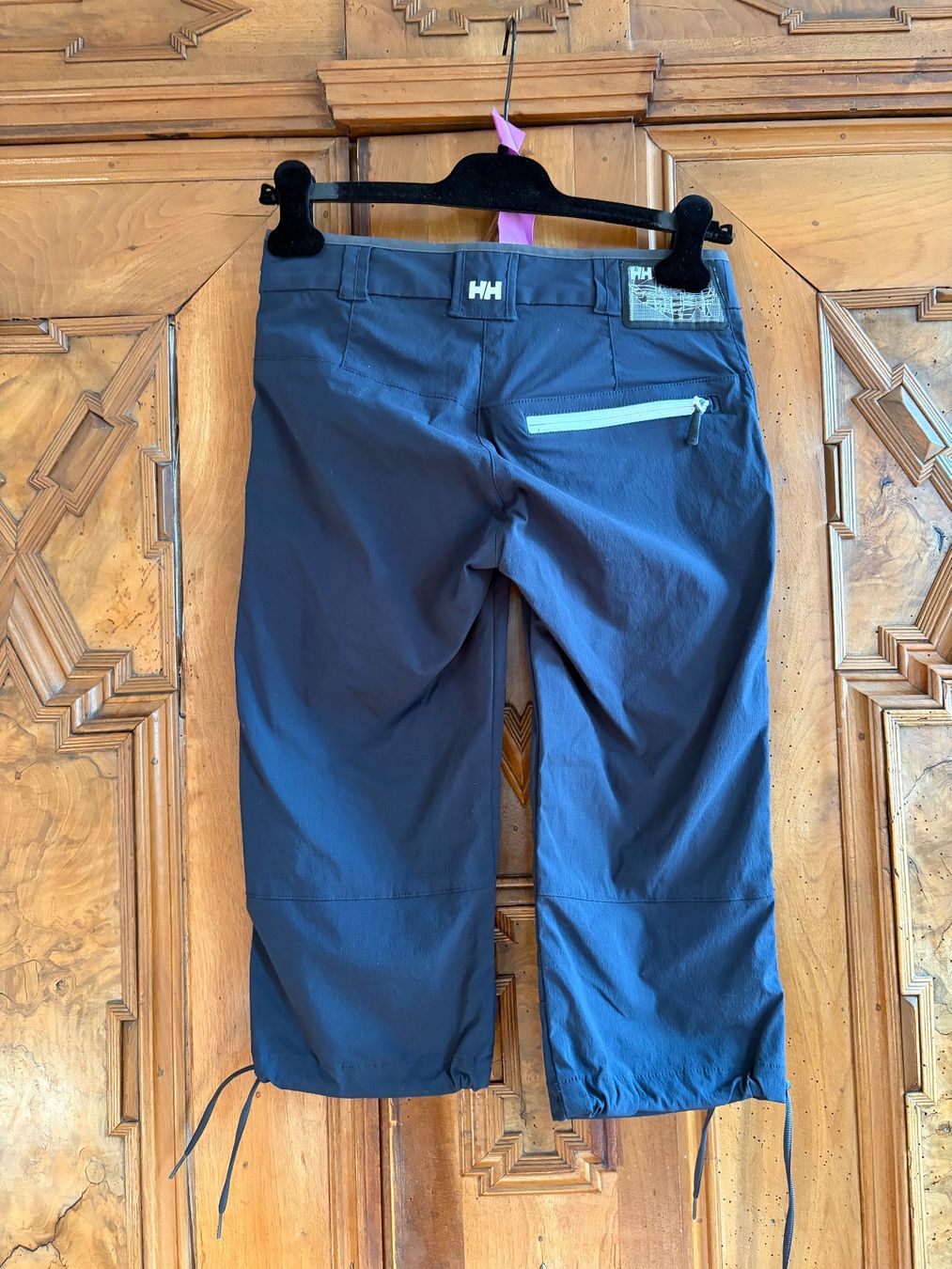 Helly Hansen Hosen: HELLY HANSEN  Capri hose  Gr. 26 Zustand: Perfekt – Gebraucht aus Interlaken von Bona55 1