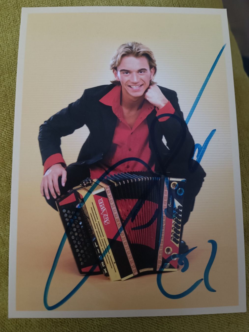 Autografi: Florian Silbereisen – Usato da Menziken venduto da Artographs