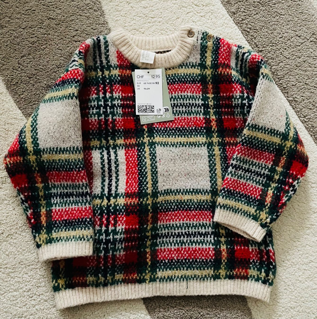 H&M Pullover & Sweatshirts: PULLOVER (SWEATSHIRT) – Neu und originalverpackt aus Zürich von Mina_09