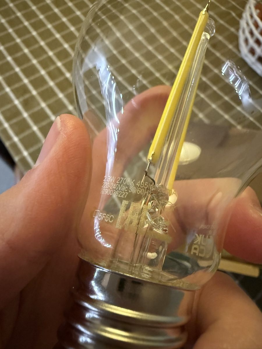 Philips Lampes: Philips LED Lämpchen E27 Warmweiss 3er Pack Neu – Neuf avec emballage d'origine à Langenthal par vik_v5ml 5