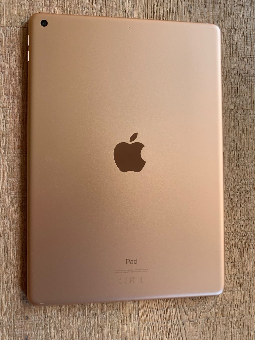 Apple Tablet PC: iPad 32GB (Gen.8) WiFi – Gebraucht aus Ennenda von maeddi 1