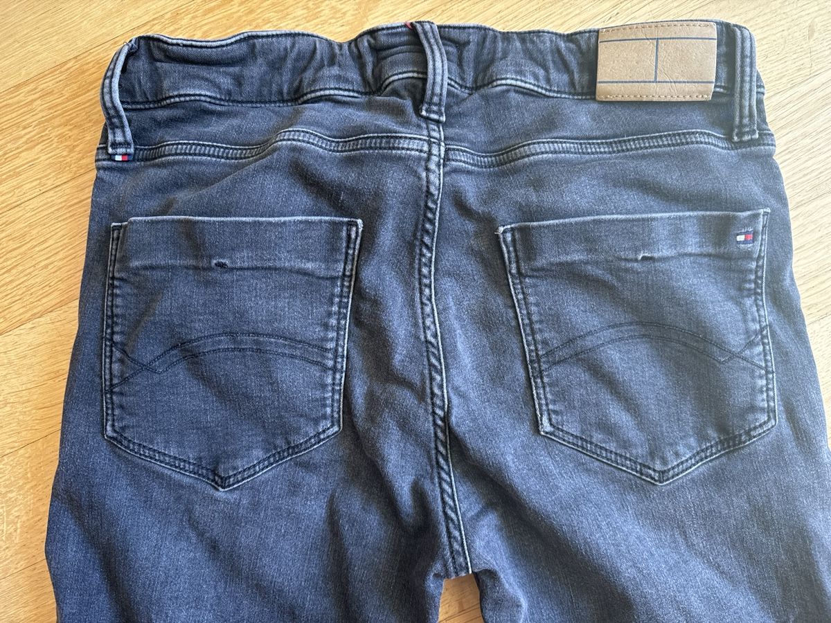 Tommy Hilfiger Hosen: Tommy Hilfiger Jeans Gr. 176 – Gebraucht aus Mauren von ducducturi 4