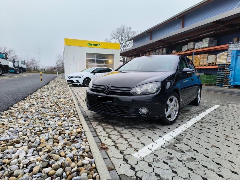 VW Golf VI 1.4 TFSI frisch am MFK