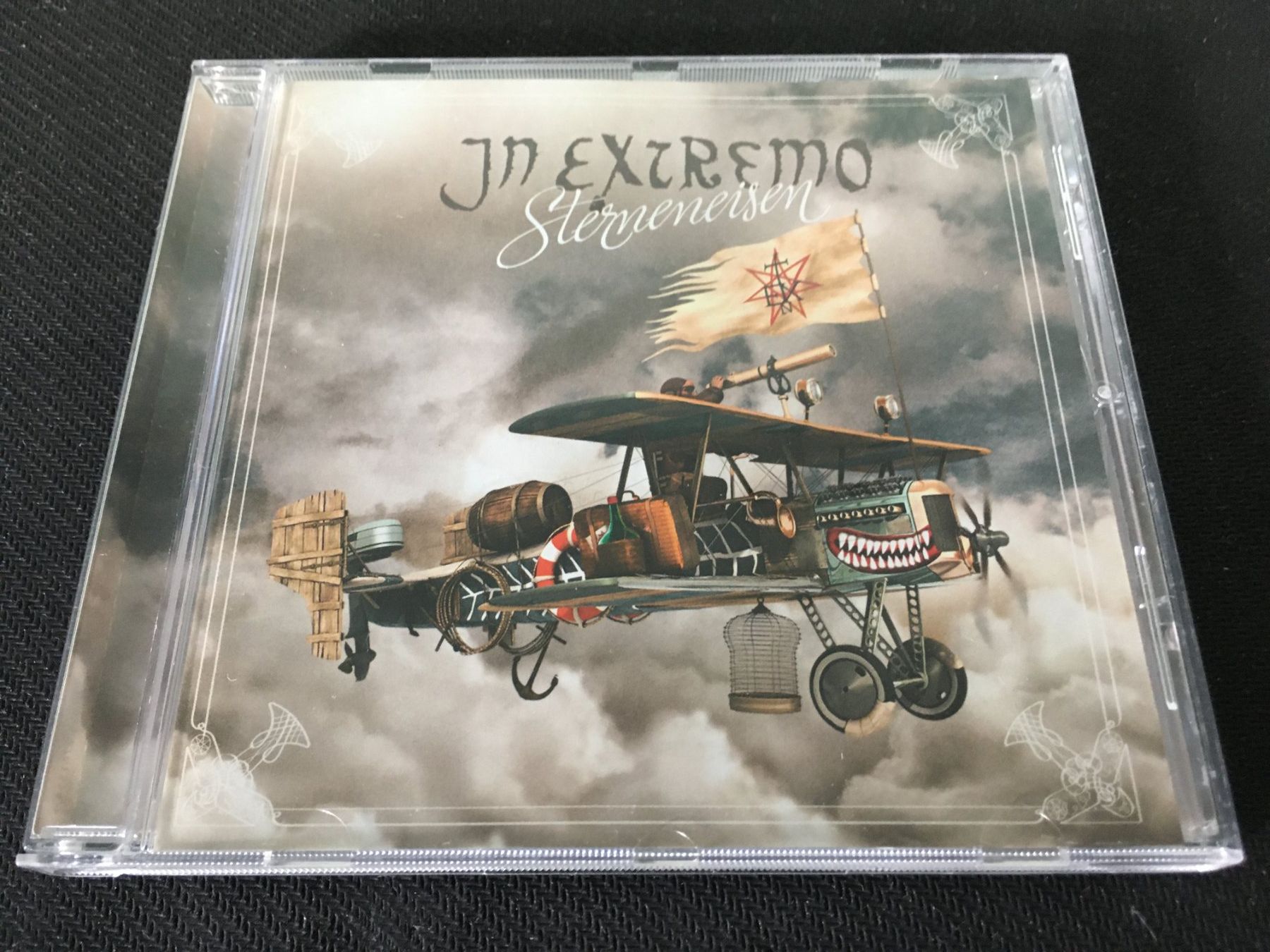 CD: In Extremo - Sterneneisen -CD- – Usato da St.Gallen venduto da MedienJoe
