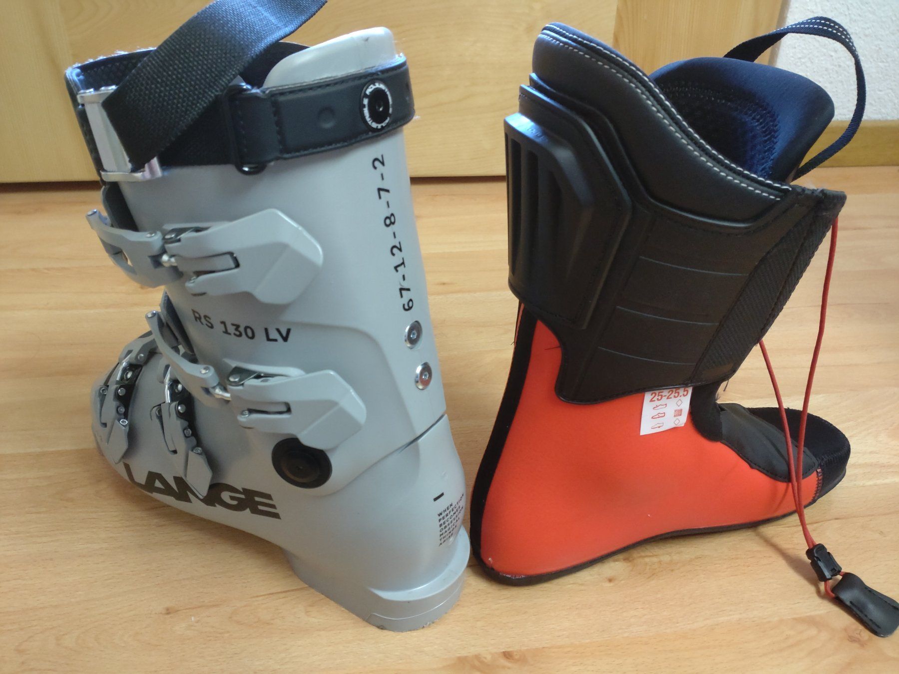 Lange Scarpe da uomo: Van Deer Skischuh Gr. 25/25.5 – Nuovo (secondo la descrizione) da Volketswil venduto da VanDerBrueggen 1