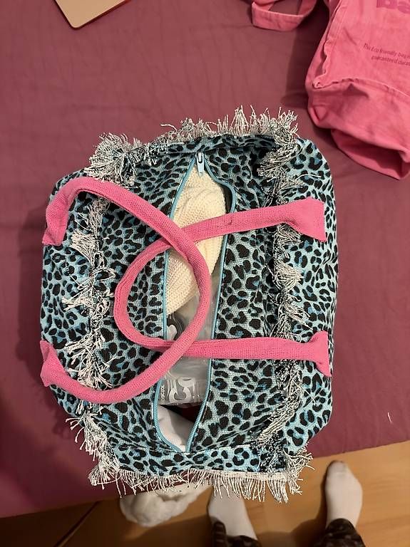 Borse da donna: Borsa spiaggia  – Nuovo e nell'imballaggio originale da Gorduno venduto da deesssiree 1