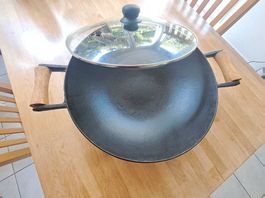 Wok Gusseisen